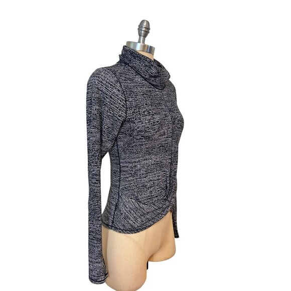 Lululemon Melodic Movement Long Sleeve Twillines White Black 8 - Picture 5 of 7